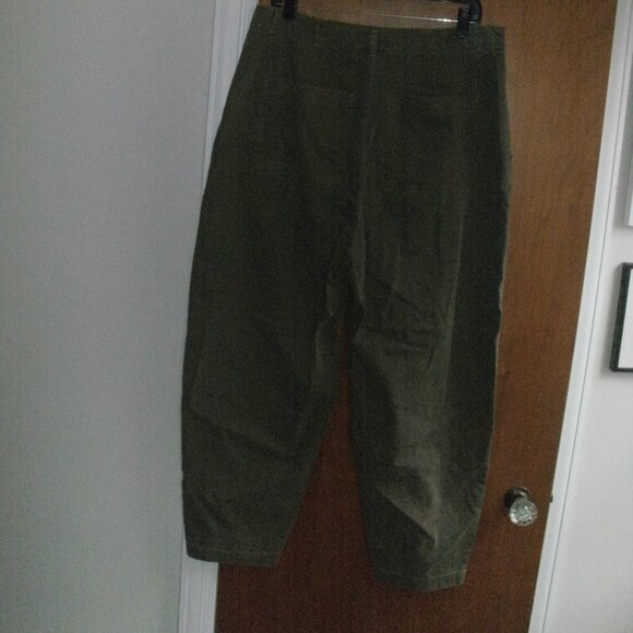 NWT Universal Thread High Rise Tapered Olive Green Cotton Pants with Pockets  14 - Picture 2 of 2